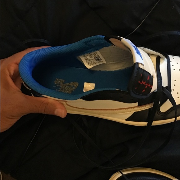 Nike Fragment design x Travis Scott Jordan 1s - Picture 4 of 9